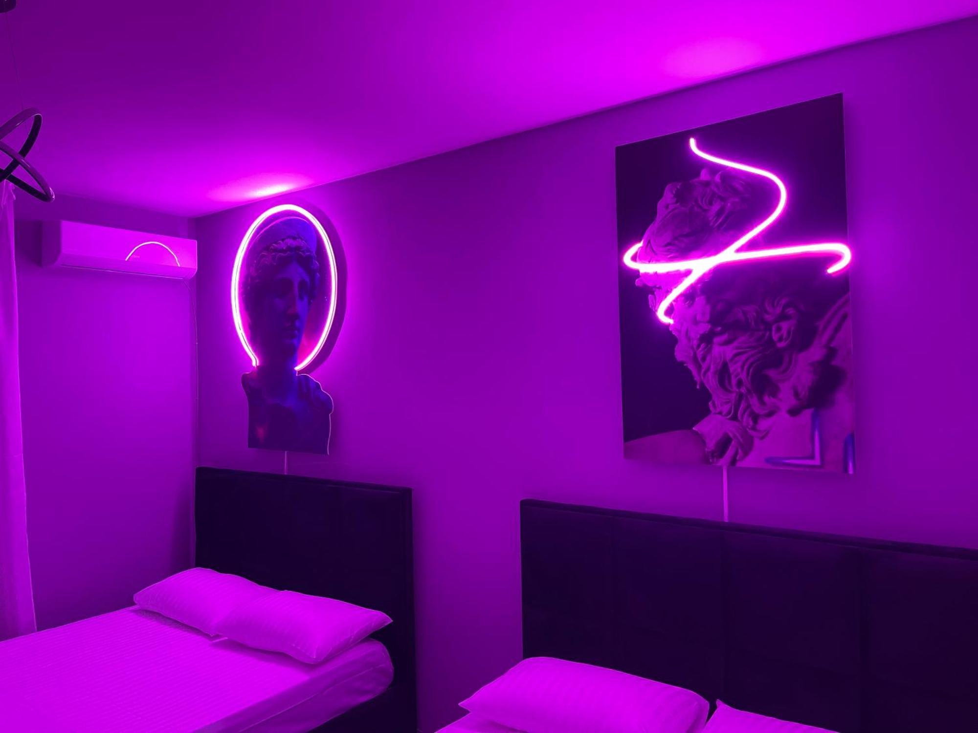 Super House 2 Blloku - 3 Rooms Tirana Esterno foto